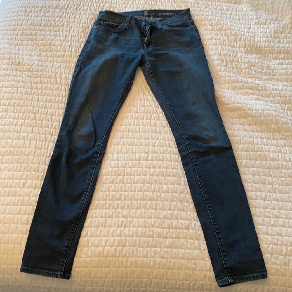 Women’s 7 for all Mankind straight leg jeans,Sz 27